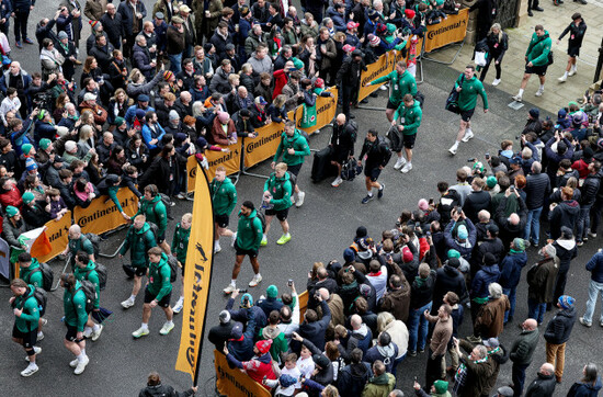the-irish-team-arrive-ahead-of-the-match