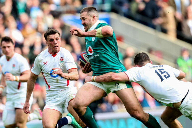 freddie-steward-tackles-stuart-mccloskey