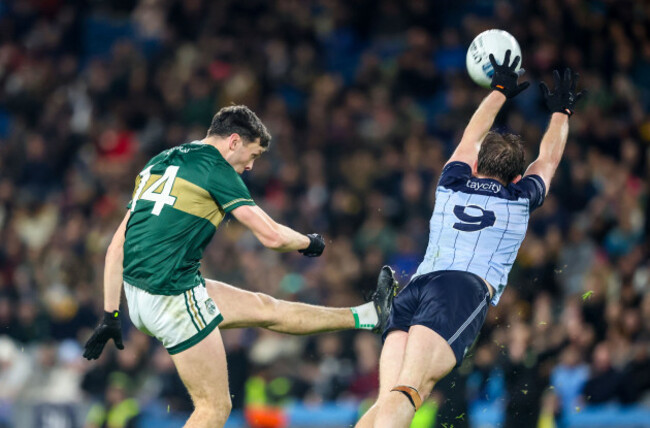 david-clifford-kicks-despite-charlie-mcmorrow