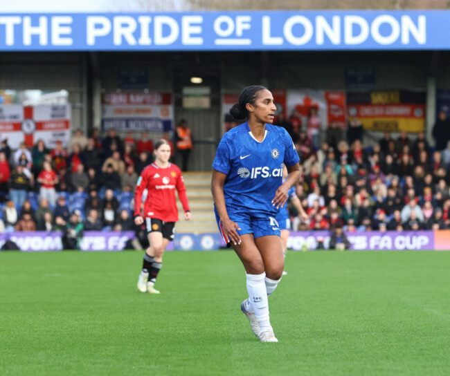 naomi-girma-16-chelsea-during-the-adobe-womens-fa-cup-game-between-chelsea-and-manchester-united-at-kingsmeadow-in-london-22-february-2026-england