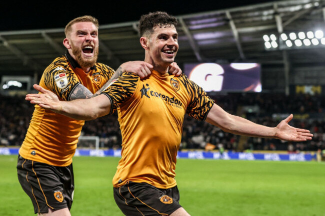 hull-uk-24th-feb-2026-john-egan-of-hull-city-celebrates-his-goal-to-make-it-3-2-during-the-sky-bet-championship-match-hull-city-vs-derby-county-at-mkm-stadium-hull-united-kingdom-on-24-february