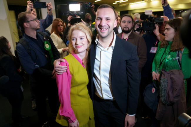 the-green-party-candidate-hannah-spencer-stands-with-party-leader-zack-polanski-after-winning-the-gorton-and-denton-by-election-manchester-england-thursday-feb-26-2026-ap-photojon-super