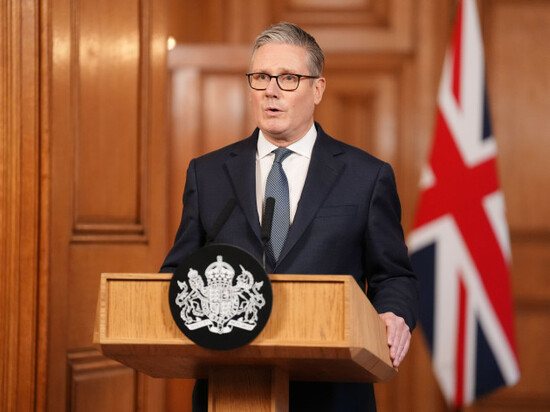 prime-minister-sir-keir-starmer-issues-a-statement-at-10-downing-street-in-central-london-after-us-and-israeli-forces-attacked-iran-on-saturday-morning-in-what-the-two-countries-described-as-a-pre-e