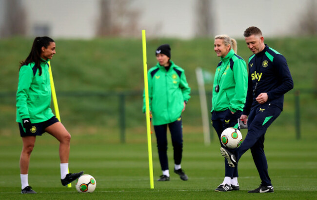 jasmine-mander-carla-ward-and-gary-cronin