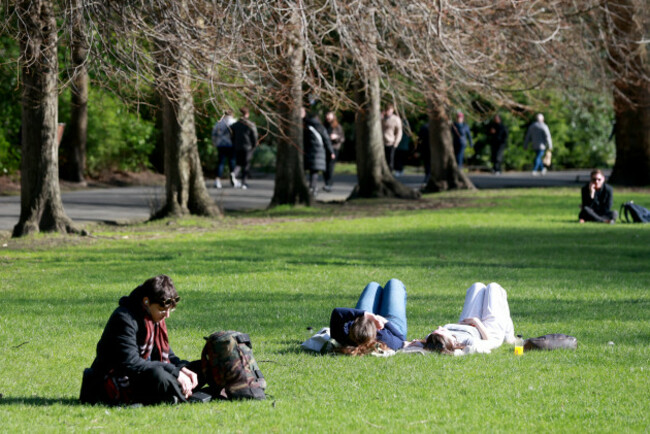 403Dublin Spring Scenes_90744139