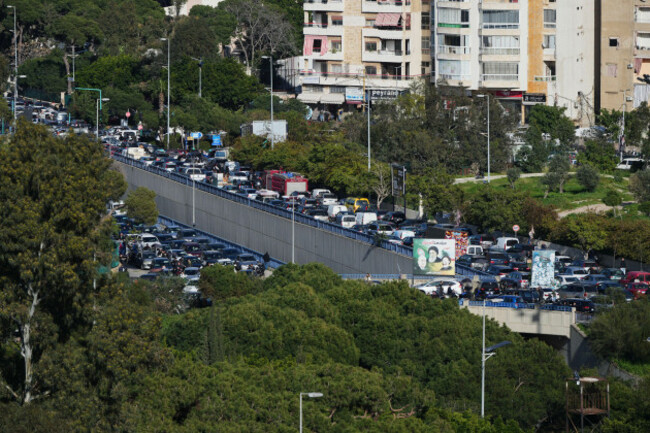cars-sit-in-traffic-as-residents-flee-israeli-airstrikes-in-dahiyeh-beiruts-southern-suburbs-lebanon-thursday-march-5-2026-ap-photohassan-ammar