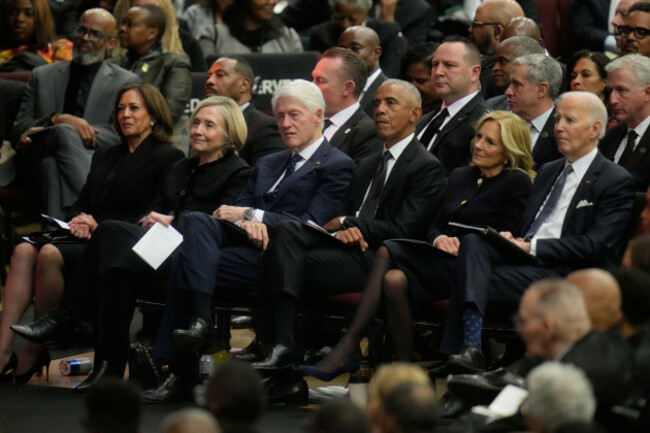 from-left-former-vice-president-kamala-harris-former-secretary-of-state-hillary-clinton-former-president-bill-clinton-former-president-barack-obama-jill-biden-and-former-president-joe-biden-atte