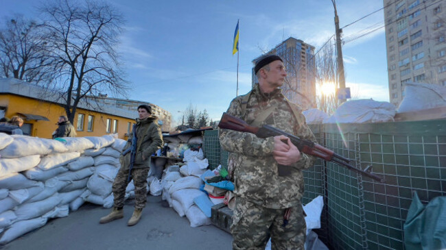 ukrainian-soldiers-in-kyiv-ukraine-march-15-2022-ctk-photopavel-nemecek