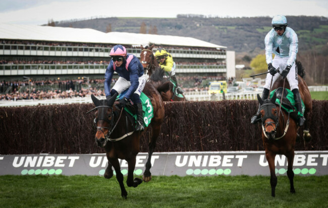 paul-townend-on-kopek-des-bordes