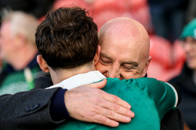 tom-wood-celebrates-with-his-father-keith-after-the-game