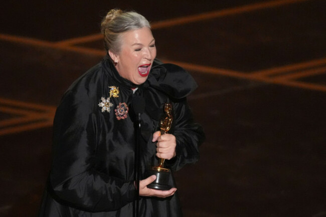 kate-hawley-accepts-the-award-for-costume-design-for-frankenstein-during-the-oscars-on-sunday-march-15-2026-at-the-dolby-theatre-in-los-angeles-ap-photochris-pizzello