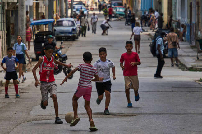 children-play-in-the-street-during-a-blackout-in-havana-cuba-monday-march-16-2026-ap-photoramon-espinosa