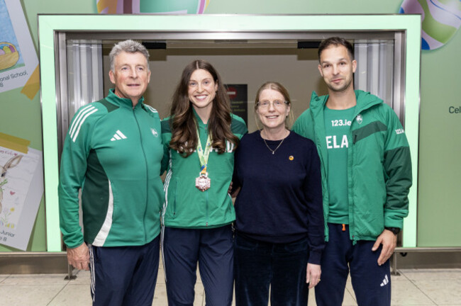 kate-oconnor-arrives-home-with-her-father-michael-mother-valerie-and-coach-tom-reynolds