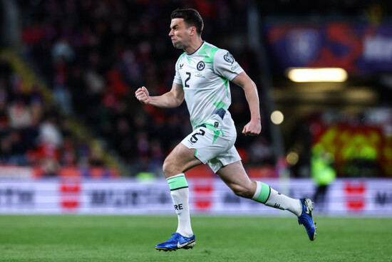 seamus-coleman-celebrates-his-sides-second-goal