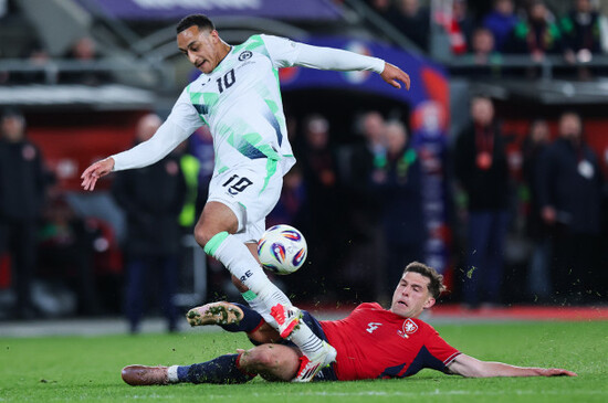 adam-idah-tackles-robin-hranac