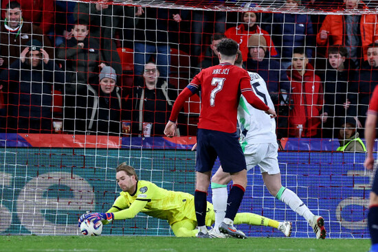 caoimhin-kelleher-saves-a-shot-from-ladislav-krejci-in-the-final-moments-of-regular-time