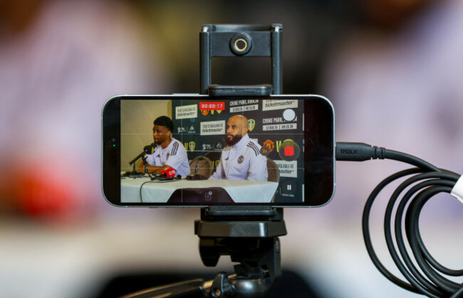 amad-diallo-and-bryan-mbeumo