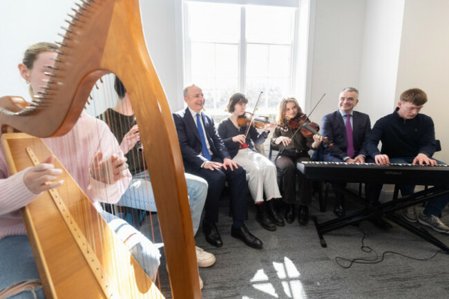 Taoiseach and Minister Calleary0000