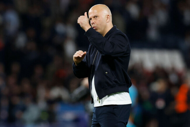 paris-paris-france-8th-apr-2026-arne-slot-head-coach-of-liverpool-fc-paying-tribute-to-supporters-of-liverpool-fc-after-the-uefa-champions-league-match-between-paris-saint-germain-and-liverpoll-f