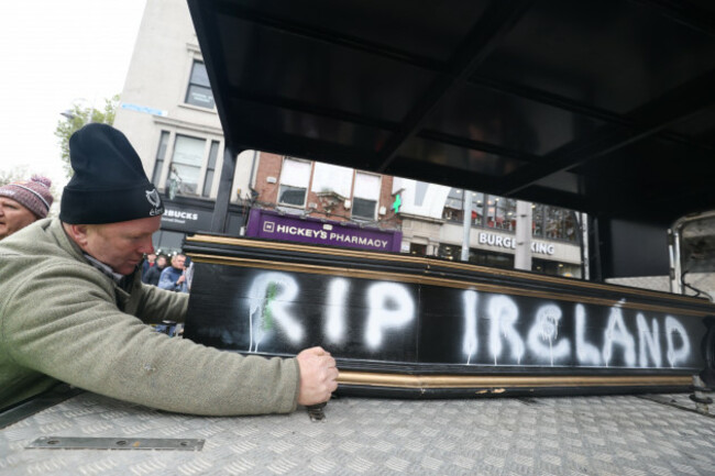 Dublin City centre protest-3_90746460