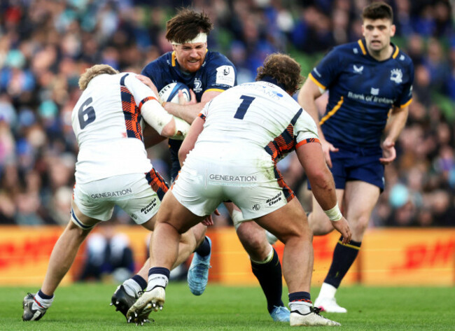 liam-mcconnell-is-tackled-by-ryan-baird