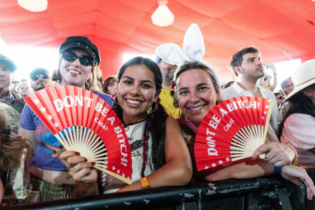 festivalgoers-are-seen-during-the-first-weekend-of-coachella-valley-music-and-arts-festival-on-friday-april-10-2026-in-indio-calif-photo-by-amy-harrisinvisionap