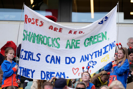 fans-ahead-of-the-guinness-womens-six-nations-2026-match-at-the-allianz-stadium-london-picture-date-saturday-april-11-2026