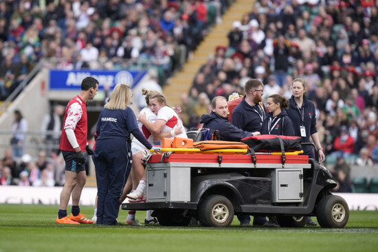 englands-morwenna-talling-is-taken-off-injured-during-the-guinness-womens-six-nations-2026-match-at-the-allianz-stadium-london-picture-date-saturday-april-11-2026