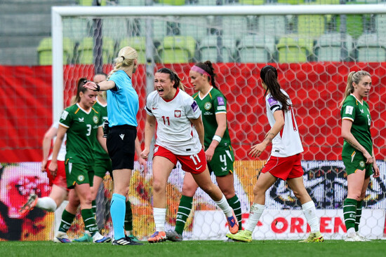 tanja-pawollek-celebrates-after-she-scores-her-sides-1st-goal-of-the-match
