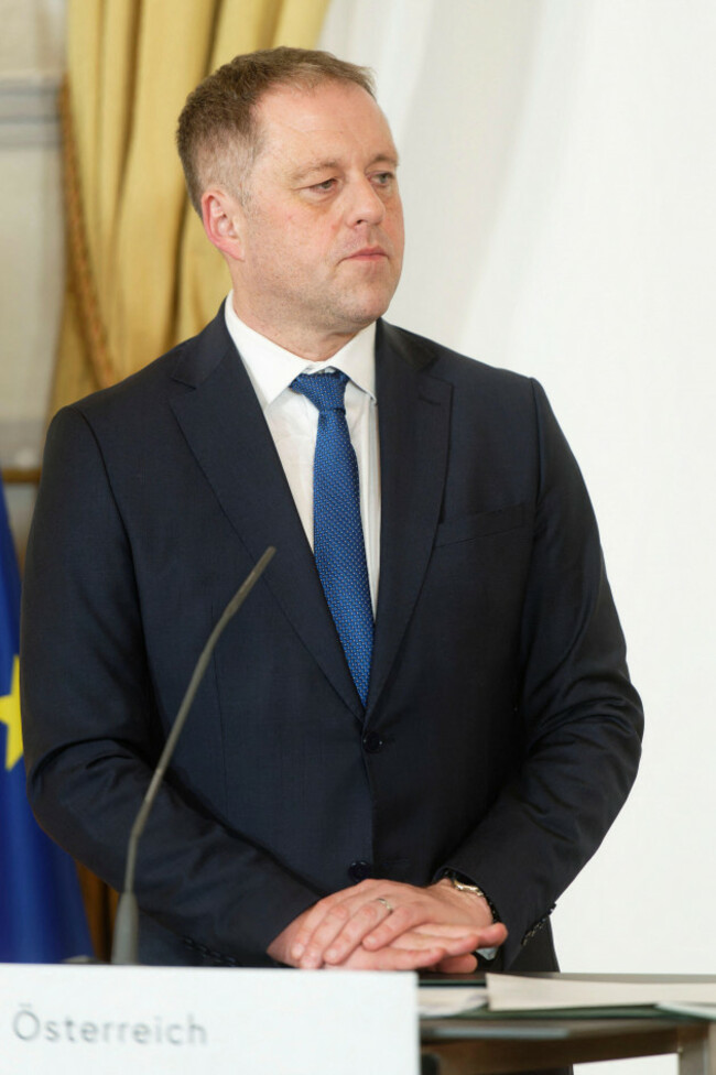 vienna-austria-03rd-dec-2025-european-affairs-minister-claudia-plakolm-receives-the-minister-for-european-affairs-of-the-republic-of-ireland-thomas-byrne-for-a-working-visit-at-the-federal-chanc