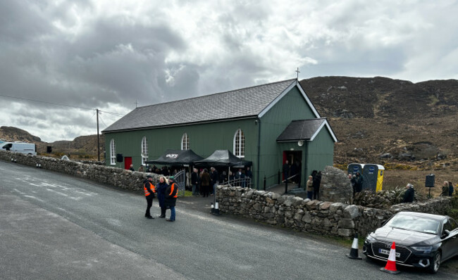 Moya Brennan funeral-1_90746945