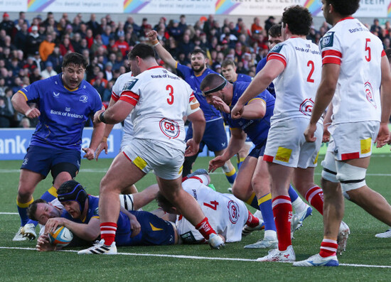 james-culhane-scores-his-sides-first-try-of-the-match