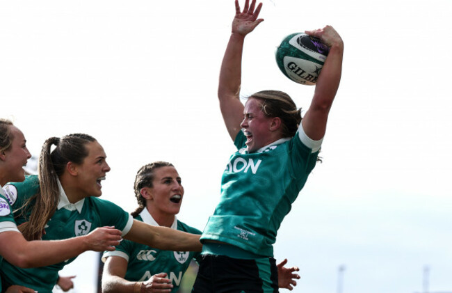 robyn-oconnor-celebrates-with-aoife-dalton-beibhinn-parsons-and-emily-lane-after-she-scores-her-sides-4th-try-of-the-match
