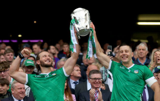 tom-morrissey-and-dan-morrissey-lift-the-the-liam-maccarthy-cup