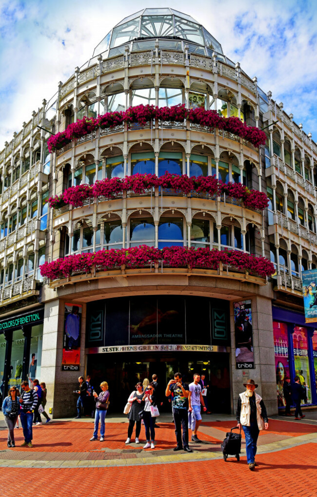 dublin-ireland-st-stephens-green-shopping-centre