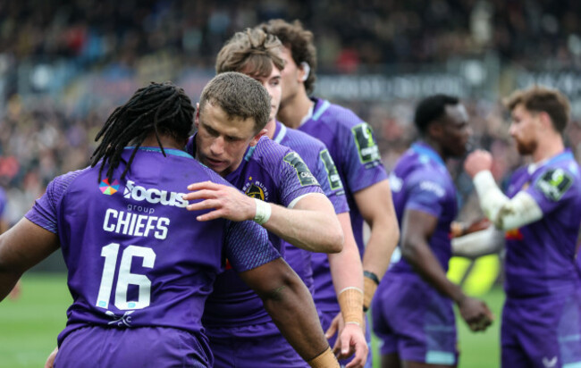 harvey-skinner-and-joseph-dweba-celebrate-after-the-match
