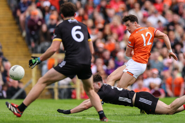 tomas-mccormack-score-his-sides-first-goal