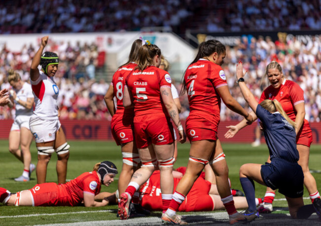 england-rugby-red-roses-score-a-try6-nations-round-3-matchengland-rugby-women-v-wales-rugby-womenround-3-womens-6-nationsashton-gate-stadiumbristol-credit-martin-edwardsalamy-live-newss