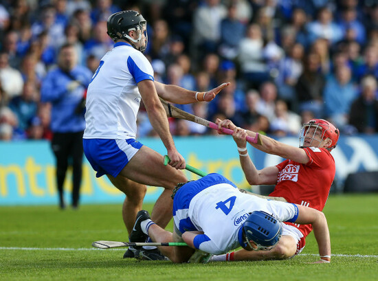 alan-connolly-shoots-while-falling