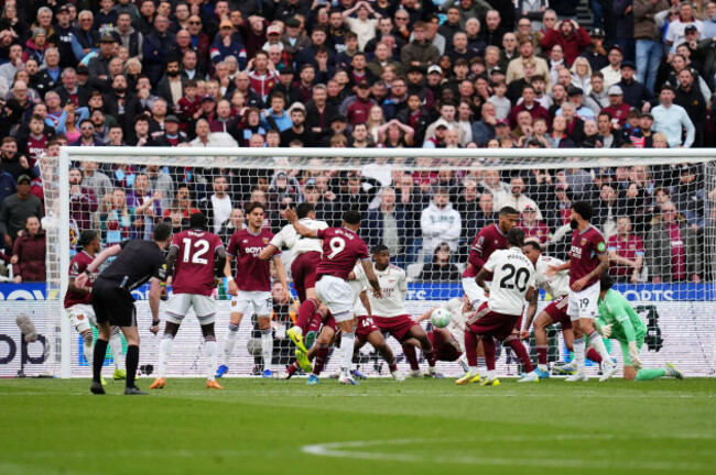 west-ham-uniteds-callum-wilson-centre-scores-before-the-goal-is-disallowed-following-a-var-review-for-a-foul-on-arsenal-goalkeeper-david-raya-in-the-build-up-during-the-premier-league-match-at-lond