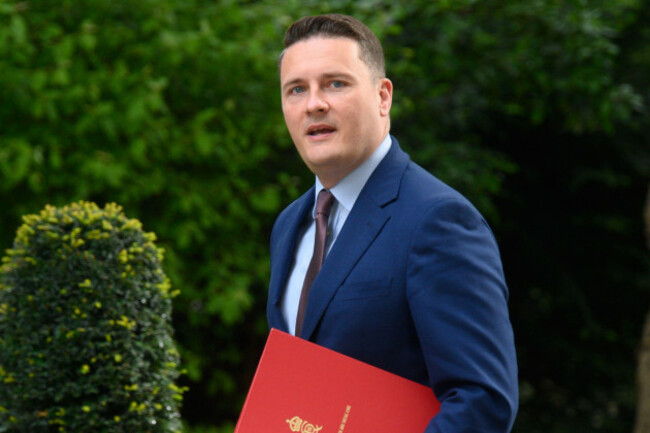 london-uk-05-may-2026-wes-streeting-secretary-of-state-for-health-and-social-care-arrives-for-an-antisemitism-meeting-in-downing-street-credit-justin-ngalamy-live-news