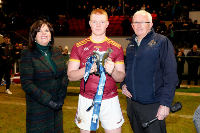 oonagh-murtagh-and-jimmy-smyth-present-deaglan-mallon-with-the-mageean-cup