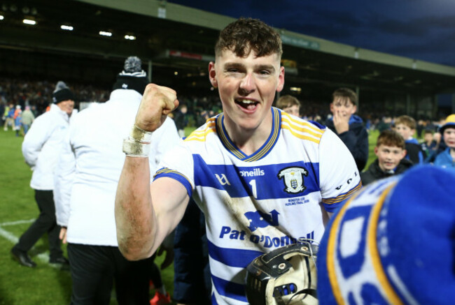 mark-sheedy-celebrates-at-full-time