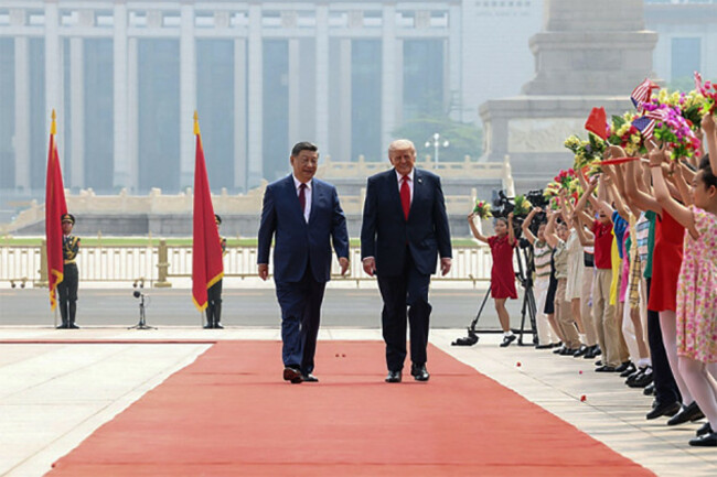 beijing-china-14th-may-2026-chinese-president-xi-jinping-holds-a-welcome-ceremony-for-u-s-president-donald-trump-who-is-on-a-state-visit-to-china-outside-the-great-hall-of-the-people-prior-to-t