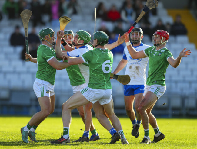 michael-kiely-is-surrounded-by-matthew-fitzgerald-sean-finn-and-william-odonoghue
