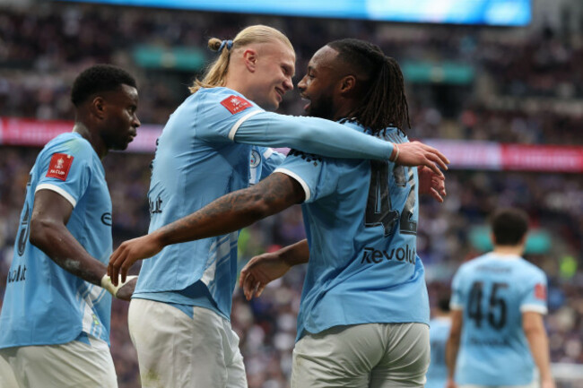 manchester-citys-antoine-semenyo-center-right-celebrates-with-manchester-citys-erling-haaland-after-scoring-the-opening-goal-during-the-english-fa-cup-final-soccer-match-between-chelsea-and-manche
