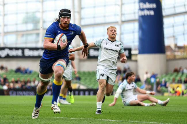joe-mccarthy-scores-his-sides-ninth-try-and-his-own-hat-trick