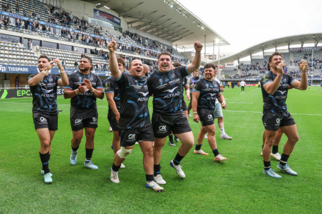 baptiste-erdocio-and-valentin-welsch-celebrate-after-the-match