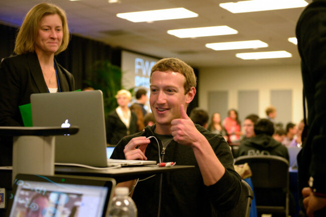 mark-zuckerberg-facebook-ceo-fwd-us-hackathon