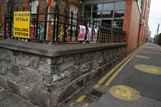 stencilled-grafitti-outside-a-polling-station-in-phibsborough-dublin-in-support-of-dublin-central-byelection-candidate-gerry-hutch-picture-date-friday-may-22-2026